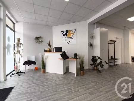 location locaux professionnels à ivry-la-bataille (27540)  900 €