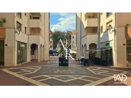 location local d'activités 26 m²