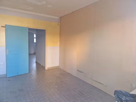 location locaux professionnels à ajaccio (20000)  nan €