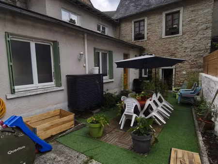 maison de ville 4 chambres avec cour et garage