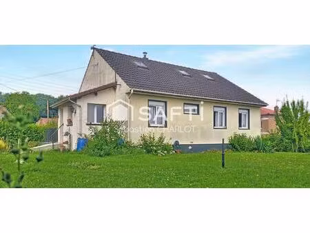 grande maison avec sous-sol complet et jardin