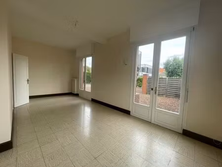 à louer maison 96 36 m² – 869 € |prémesques