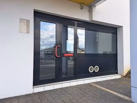 local commercial à louer