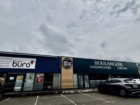 local commercial à louer