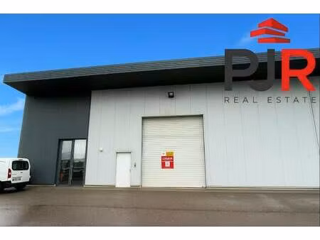 local d'activités à louer