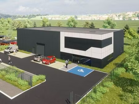 local d'activités à louer