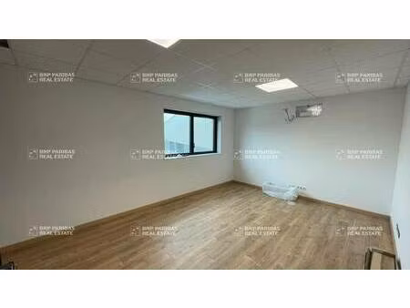 local d'activités à vendre