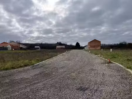 terrain constructible neuf à vendre
