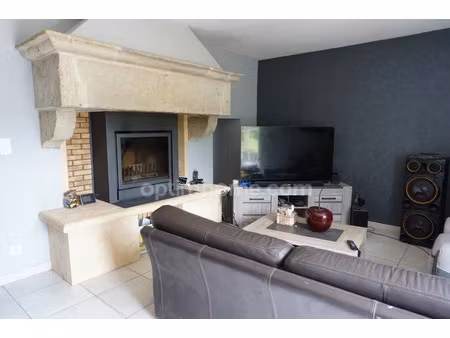 vente maison 5 pièces 152 m² à vesoul (70000)  165 000 €
