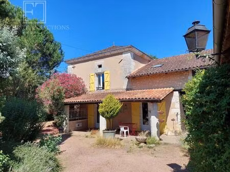 maison et granges sur 2550 m² de terrain