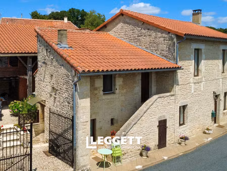 maison 5 pièce(s)  nanteuil-en-vallée