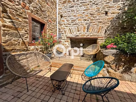 vente ferme 6 pièces 262 m² à marcenod (42140)  465 000 €