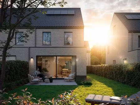 huis te koop in oostmalle met 3 slaapkamers