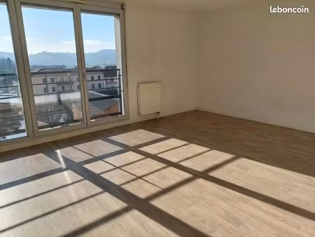 appartement 4 pièces 90 m²