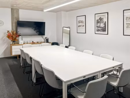 location meublée locaux professionnels 20 m² à bezannes (51430)  1 059 €