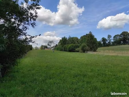 terrain à bâtir viabilisé environ 1100 m²