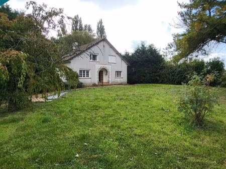 maison individuelle  5 chambres  sous sol complet