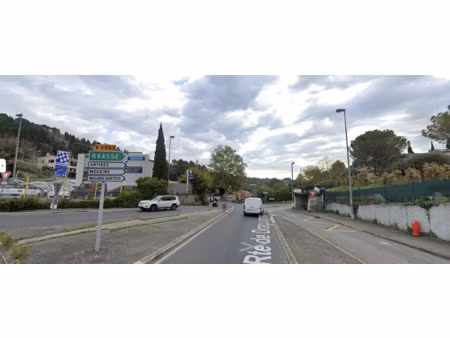 vente lot de 6 parkings extérieurs - peymeinade (06)