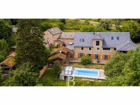 propriété avec piscine sévérac-le-château (12)