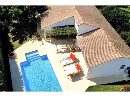 maison rénovée avec piscine et dépendance étoile-sur-rhône