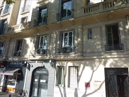 bureaux de 80 m2 à louer au 2 boulevard michelet 13008 marse