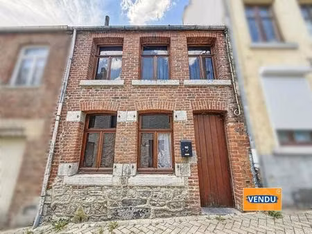 maison unifamiliale en vente à rue luc baudour 29  beaumont  belgique | century 21®