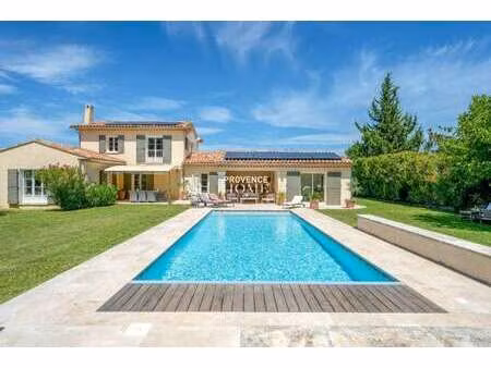 propriété de luxe à vendre à saumane-de-vaucluse : 1 070 000 € | 175m²