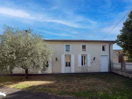vente maison 7 pièces 194 m² à saint-yzans-de-médoc (33340)  250 000 €