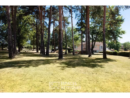maison de charme avec parc arboré et dépendance à 25 minutes d'albi