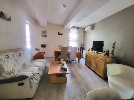 vente appartement 4 pièces 74.3 m² à lodeve (34700)  123 000 €