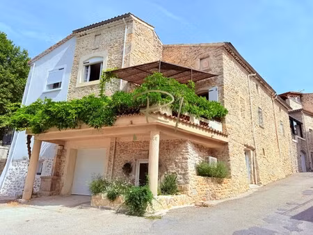 maison de luxe à vendre à saint-sauveur-de-cruzières