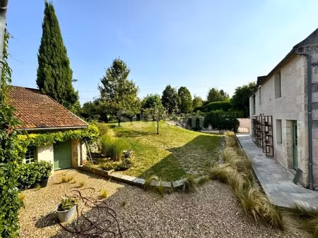 maison de luxe à vendre à vézelay