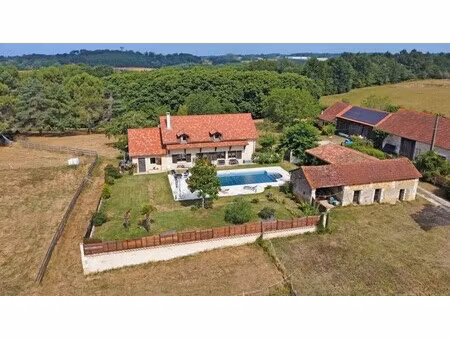 maison de luxe à vendre à douville