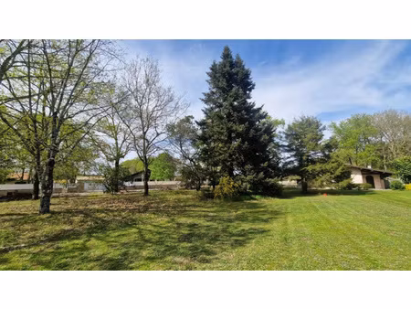 terrains d'environ 640 à 780 m2 - libres de constructeur