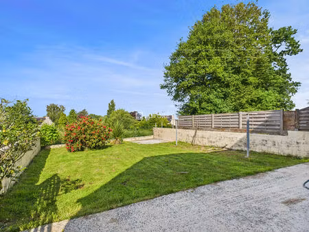 maison leuhan 4 pièce(s) 83m2