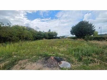 terrain constructible viabilisé à vendre