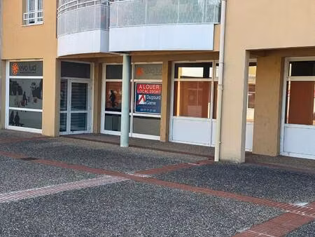 local commercial à louer