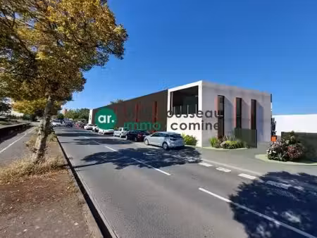 local commercial à louer