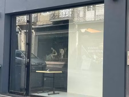 local commercial à louer