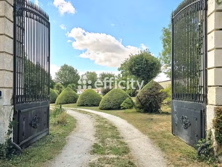 maison 15 pièces - 488 m²