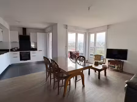 appartement 4 pièces avec un double box  proche de la gare