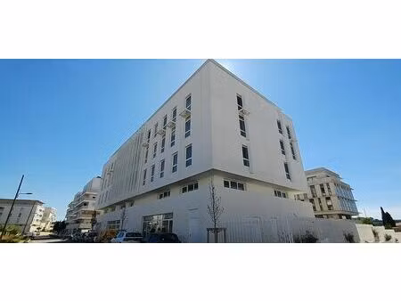 location bureau castelnau le lez 1 619 m²