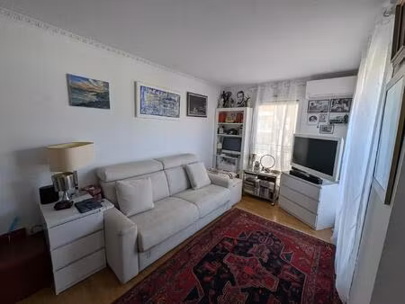 studio 30m2 avec garage