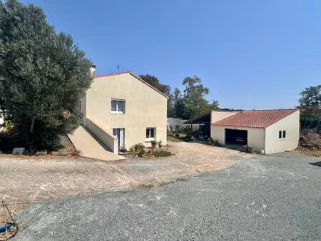 vente maison 7 pièces  163.00m²  saint