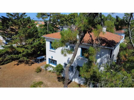 vente maison 7 pièces  167.00m²  la tranche