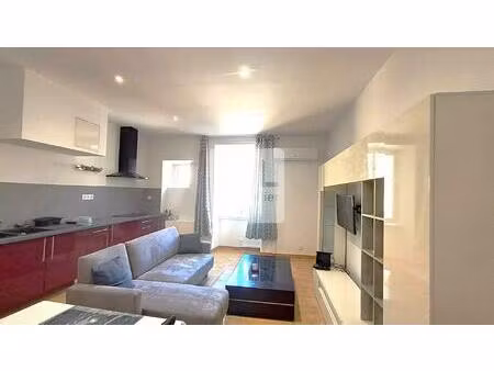 bel appartement type 2 entièrement rénové