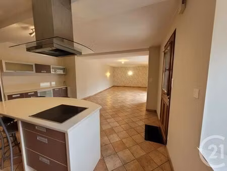 maison à louer - 5 pièces - 138 96 m2 - moutiers - 35 - bretagne