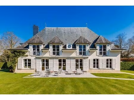 stockel - belle propriété classique - 31 ares sud