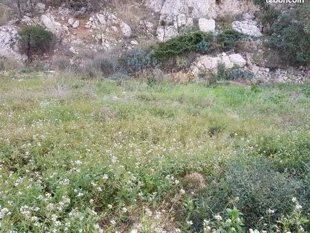 terrain a vendre 606 m2 gigean (34770)