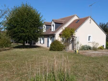 st-george sur la prée - maison t.7 - 180 m² - terrain de 4000 m²